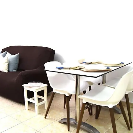 Casa Alegranza Apartment *